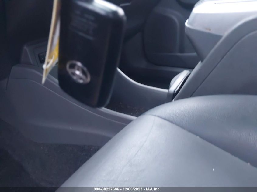 2014 Toyota Prius V Five VIN: JTDZN3EU7EJ008197 Lot: 38227686