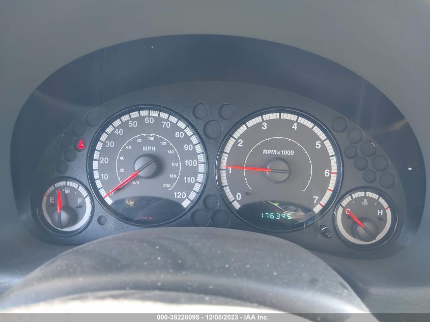 2005 Jeep Liberty Sport VIN: 1J4GL48K75W573057 Lot: 38228095