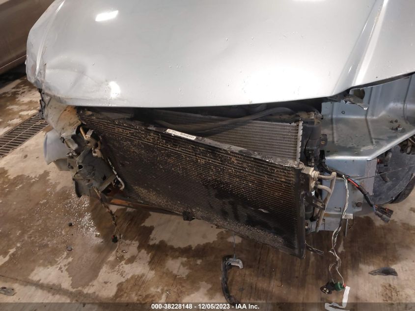 2005 Chrysler Town & Country Touring VIN: 2C4GP54L65R187236 Lot: 38228148