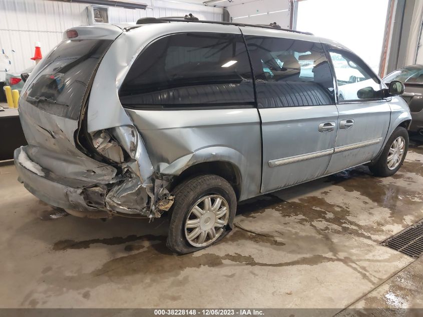 2005 Chrysler Town & Country Touring VIN: 2C4GP54L65R187236 Lot: 38228148