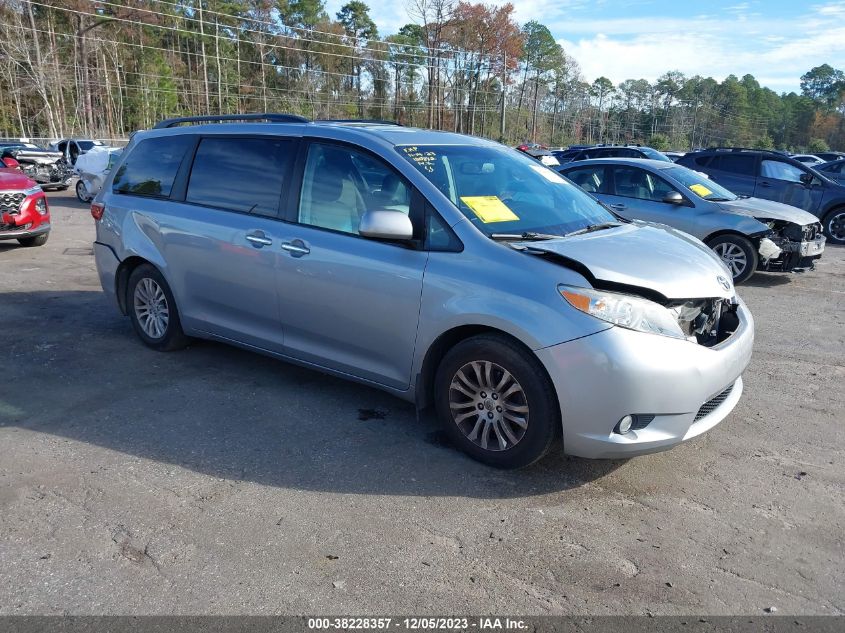 2016 Toyota Sienna Xle 8 Passenger VIN: 5TDYK3DC4GS766419 Lot: 38228357