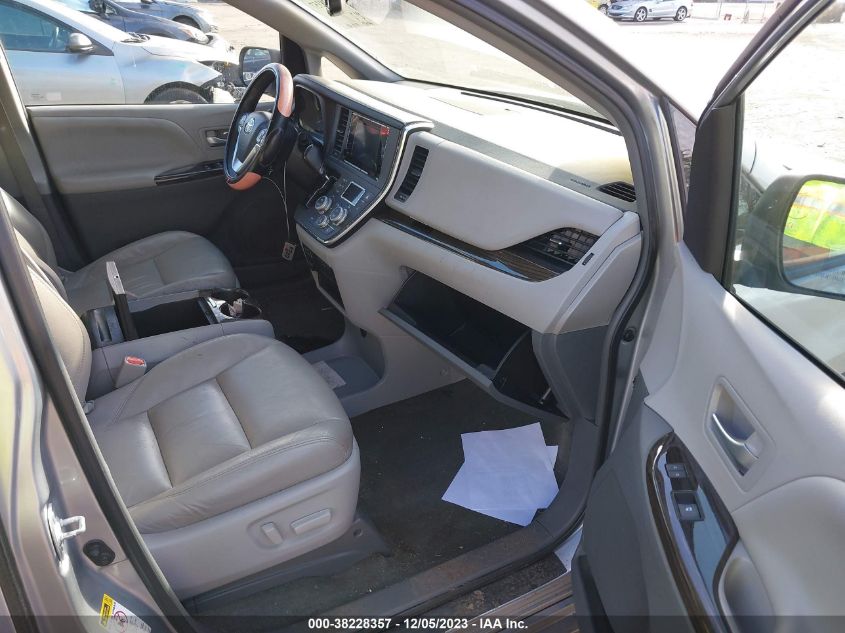 2016 Toyota Sienna Xle 8 Passenger VIN: 5TDYK3DC4GS766419 Lot: 38228357