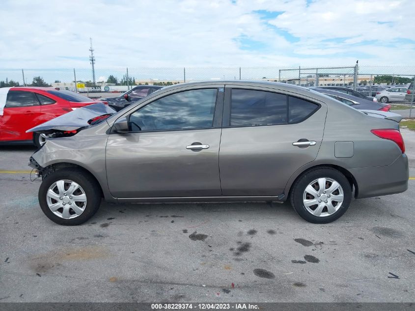 2015 Nissan Versa S/S Plus/Sl/Sv VIN: 3N1CN7AP9FL842837 Lot: 38229374