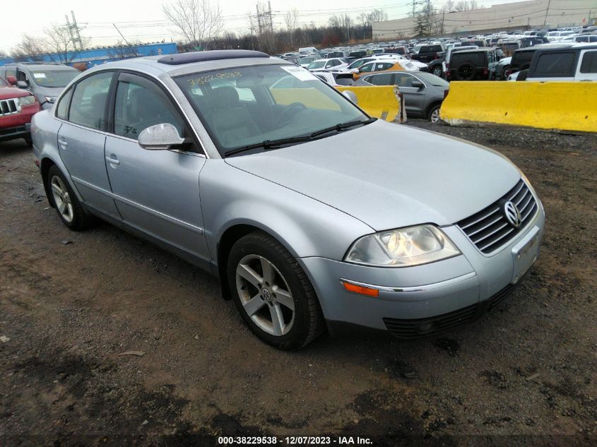 2004 Volkswagen Passat Glx VIN: WVWTH63B74P196702 Lot: 38229538