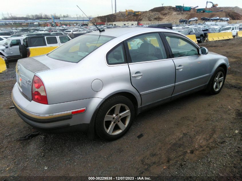 2004 Volkswagen Passat Glx VIN: WVWTH63B74P196702 Lot: 38229538