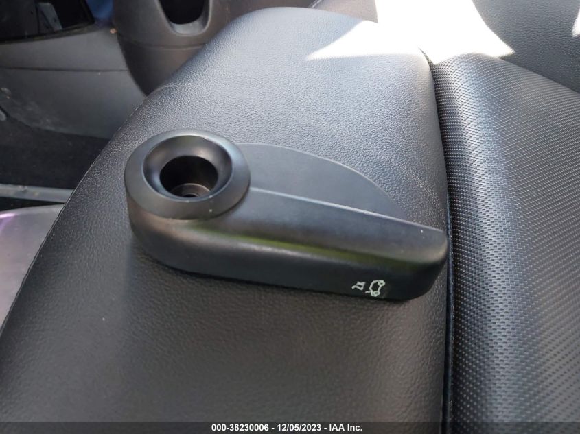 2016 Mini Cooper Hardtop 4 Door S VIN: WMWXU3C5XG2D28570 Lot: 38230006