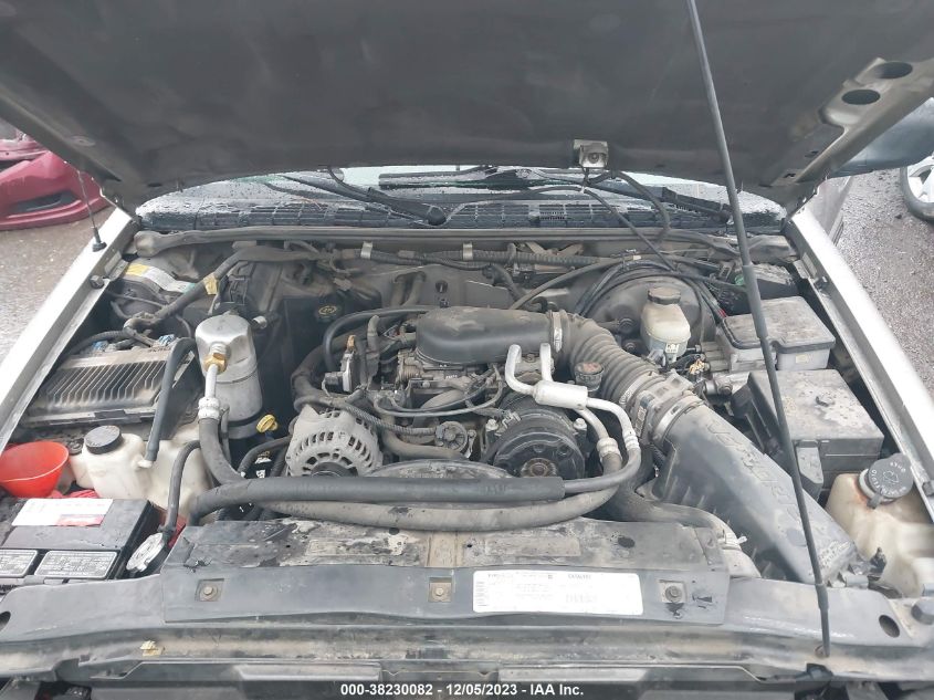 1998 Chevrolet Blazer Ls Cmi VIN: 1GNDT13WXW2289441 Lot: 38230082