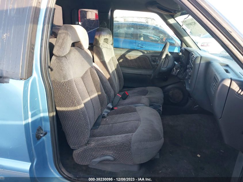 1997 GMC Sonoma Sls VIN: 1GTCS19X2V8500473 Lot: 38230095