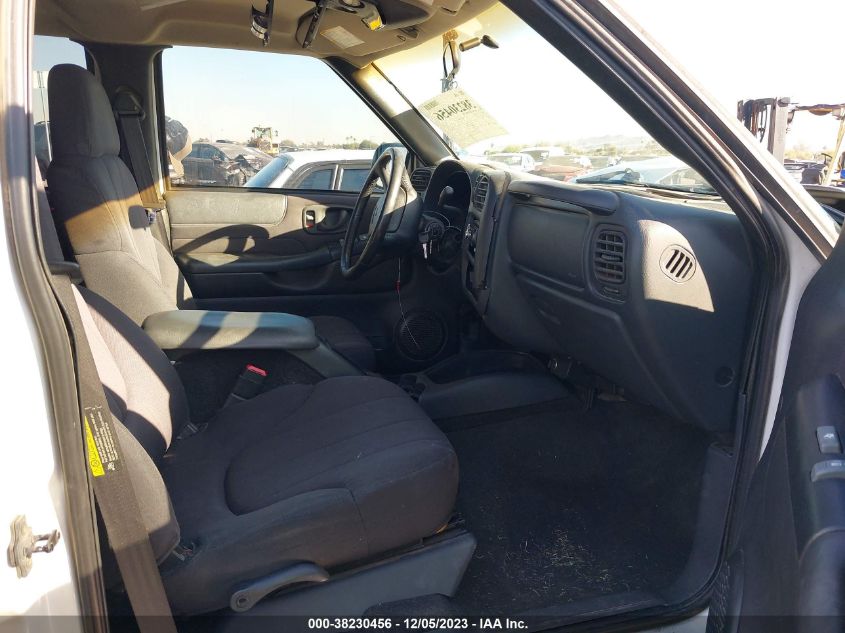 2003 GMC Sonoma Sls VIN: 1GTDT13X33K161152 Lot: 38230456