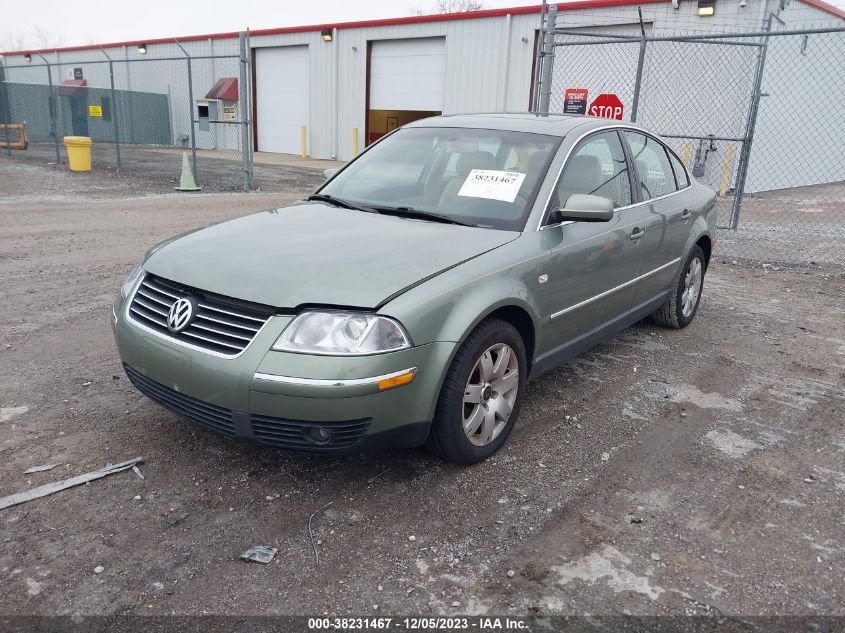 2002 Volkswagen Passat Glx VIN: WVWRH63B22P124653 Lot: 38231467