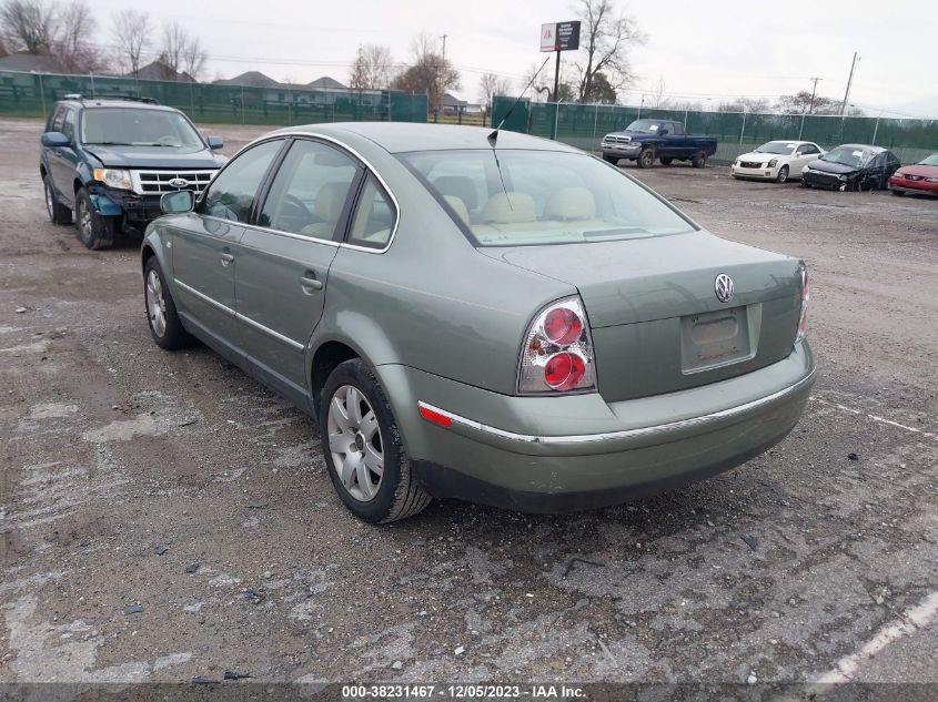 2002 Volkswagen Passat Glx VIN: WVWRH63B22P124653 Lot: 38231467