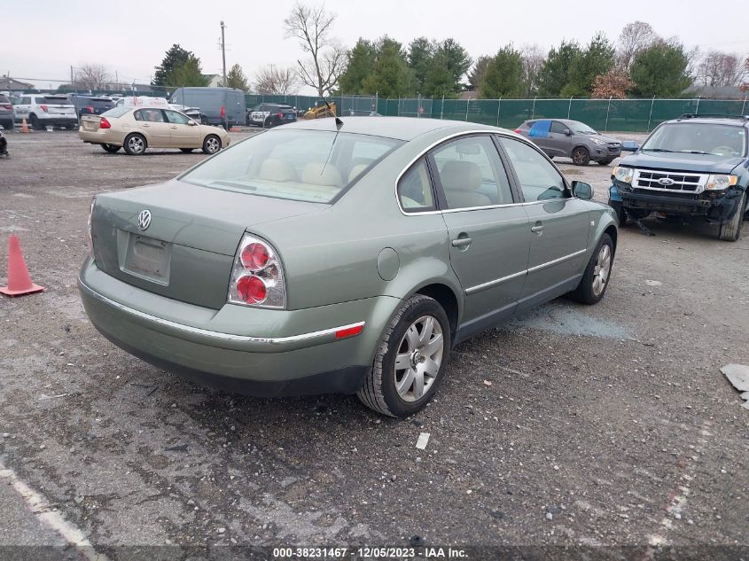 2002 Volkswagen Passat Glx VIN: WVWRH63B22P124653 Lot: 38231467