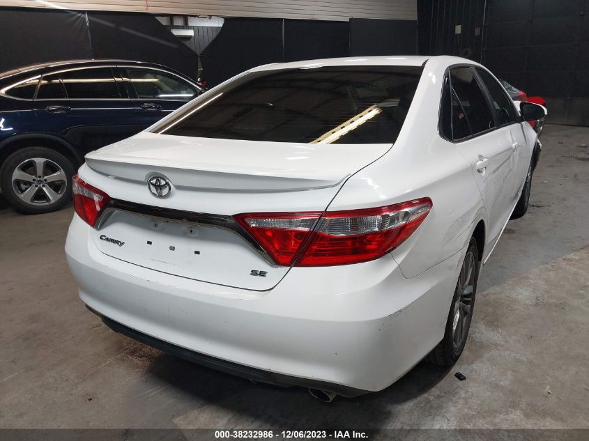 2015 Toyota Camry Se VIN: 4T1BF1FKXFU912377 Lot: 38232986