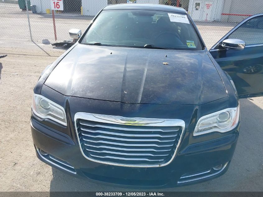 2013 Chrysler 300C VIN: 2C3CCAEG8DH618902 Lot: 38233709