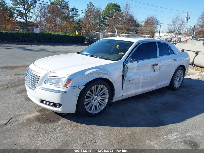 2013 Chrysler 300C VIN: 2C3CCAET4DH641171 Lot: 38234011