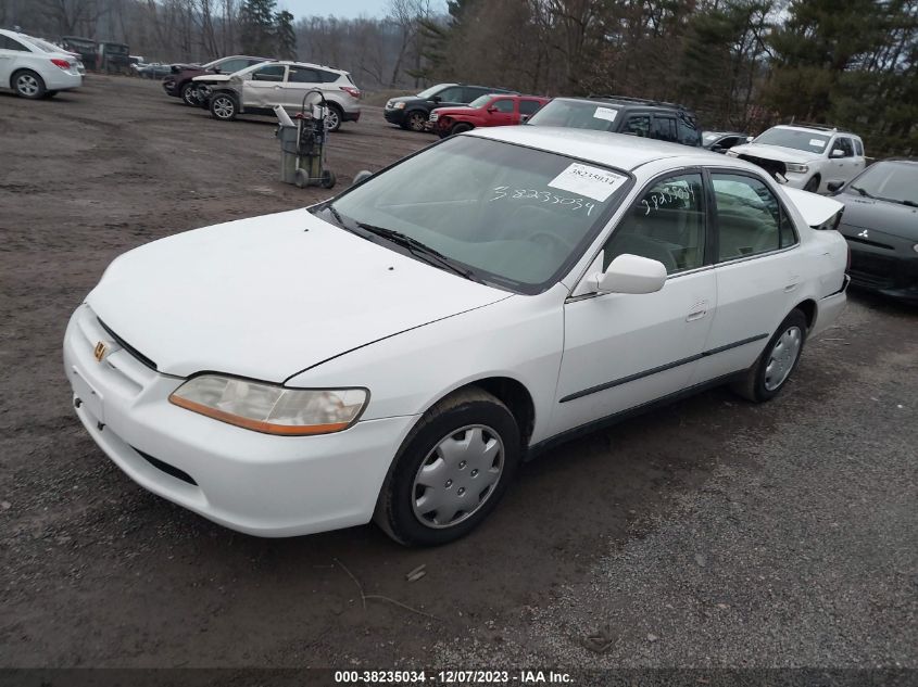 2000 Honda Accord 2.3 Lx VIN: 1HGCG6652YA029912 Lot: 38235034