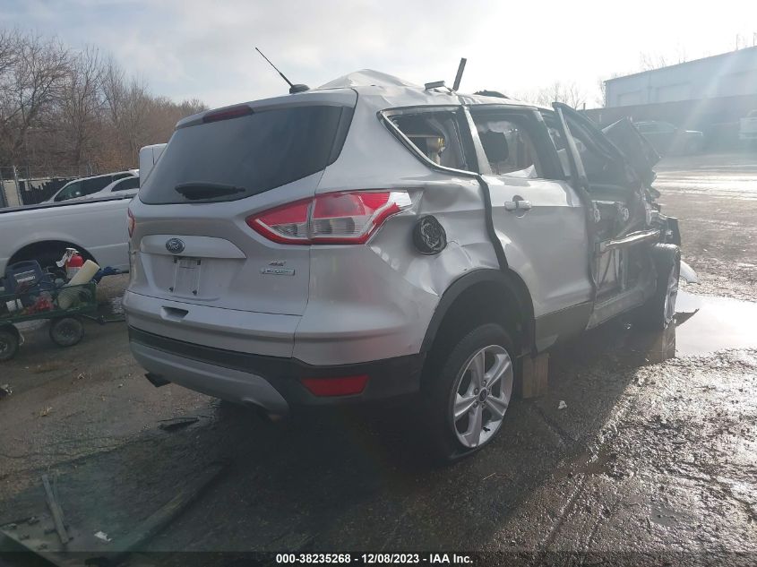 1FMCU0G98FUA67755 2015 Ford Escape Se