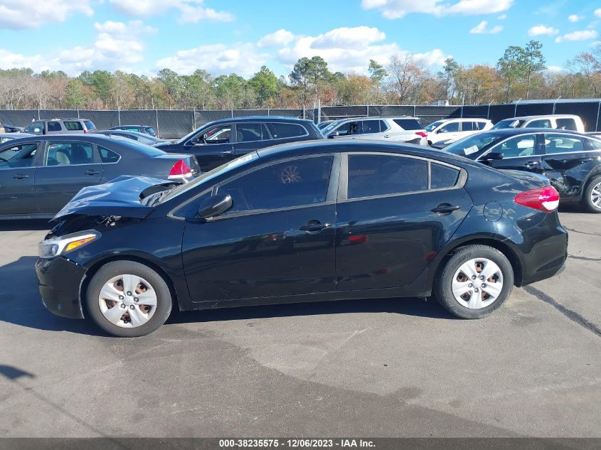 2017 Kia Forte Lx VIN: 3KPFK4A73HE092134 Lot: 38235575