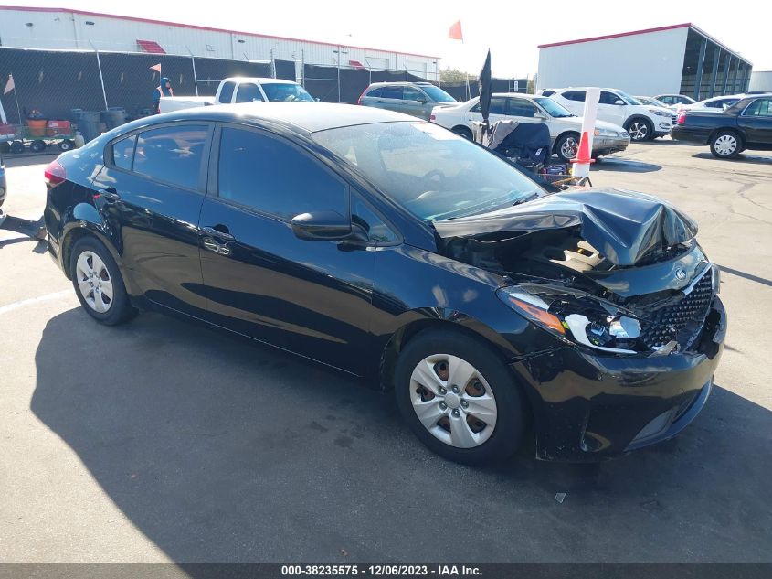 2017 Kia Forte Lx VIN: 3KPFK4A73HE092134 Lot: 38235575