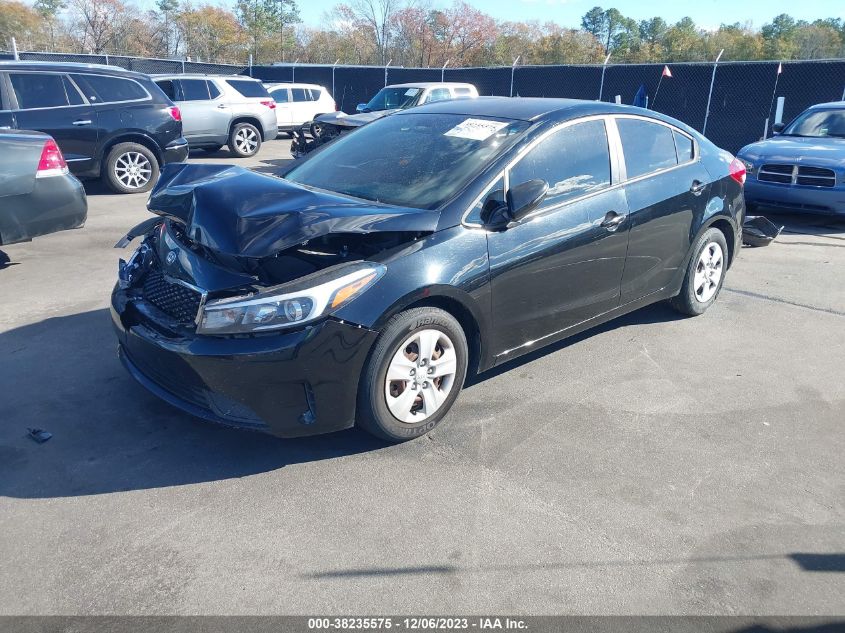 2017 Kia Forte Lx VIN: 3KPFK4A73HE092134 Lot: 38235575