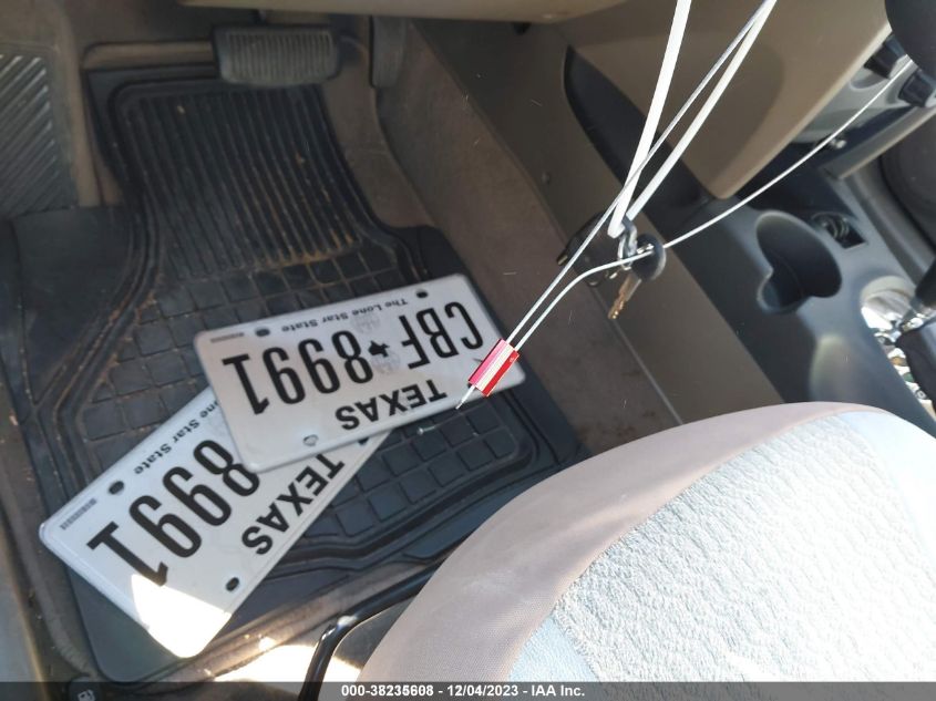 2005 Hyundai Santa Fe Gls/Lx VIN: KM8SC13E15U887004 Lot: 38235608