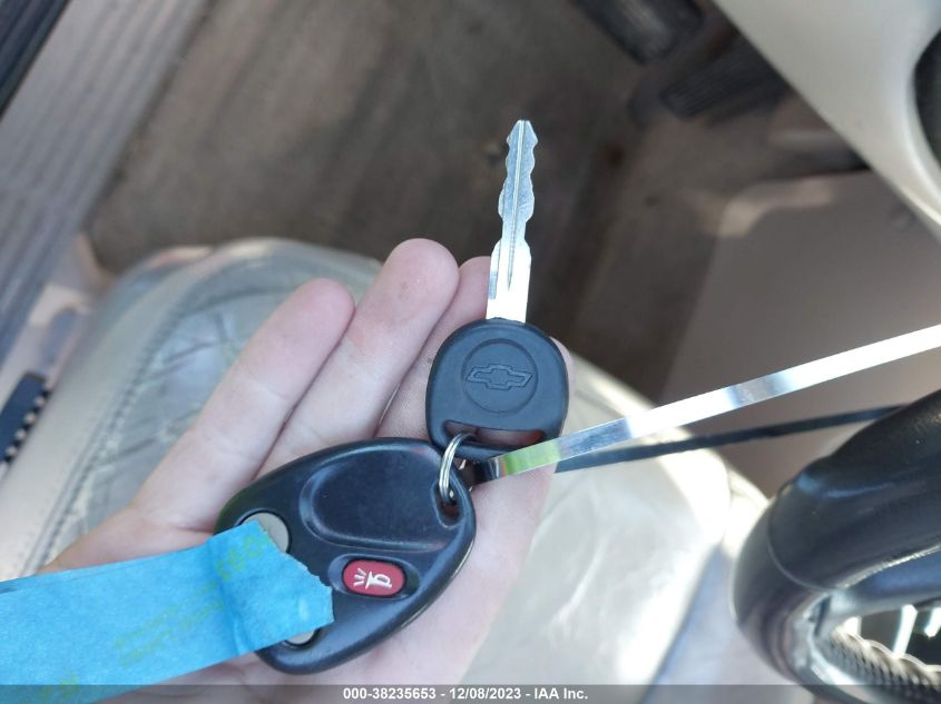 2005 Chevrolet Tahoe Z71 VIN: 1GNEK13T55R271285 Lot: 38235653