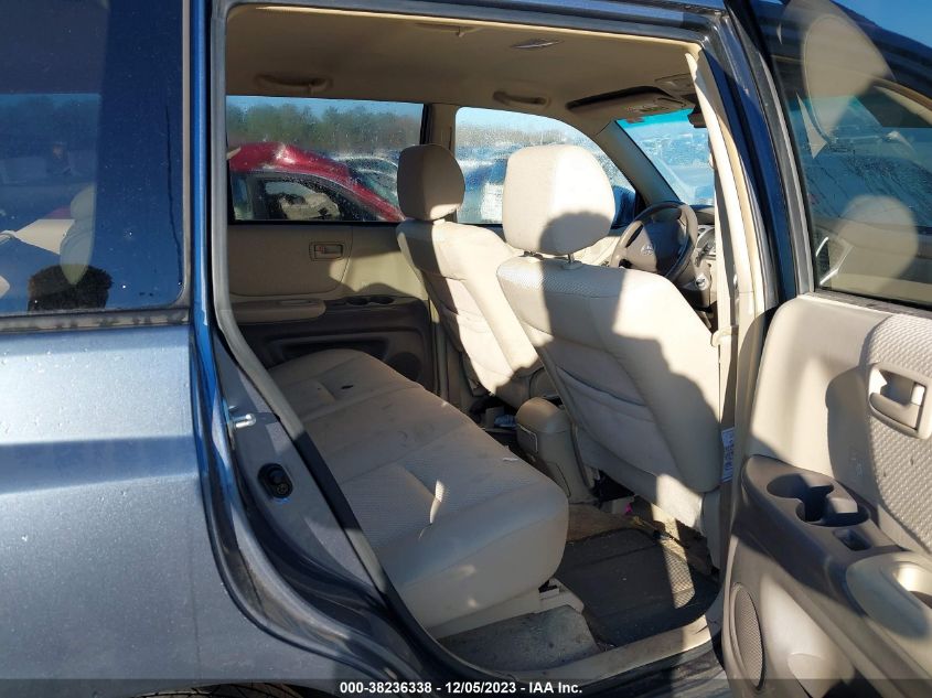 2004 Toyota Highlander V6 VIN: JTEGP21A840026909 Lot: 38236338