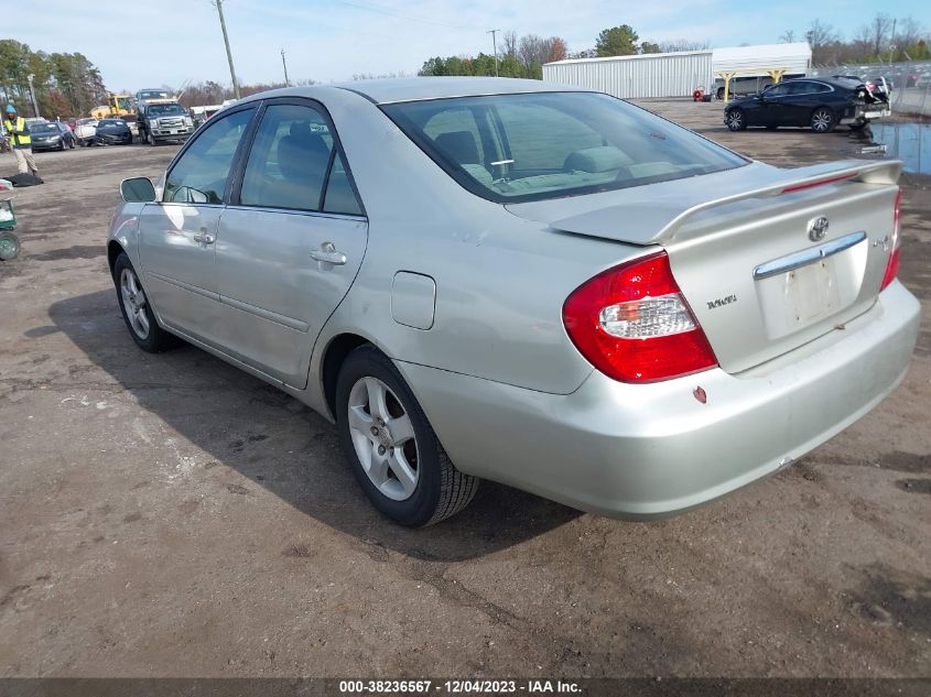 2002 Toyota Camry Le VIN: 4T1BE32K72U093813 Lot: 38236567