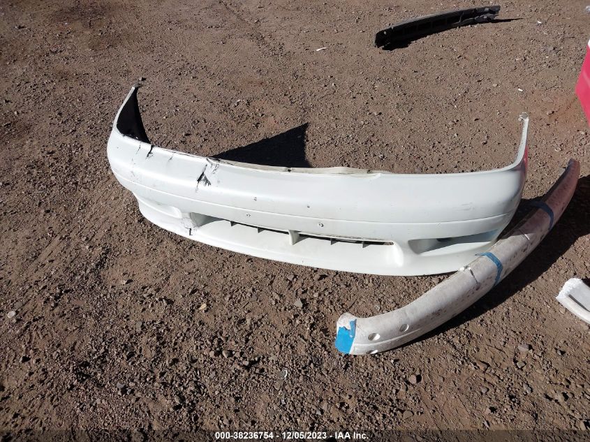 1999 Infiniti G20 Standard/Touring VIN: JNKCP11A9XT010569 Lot: 38236754