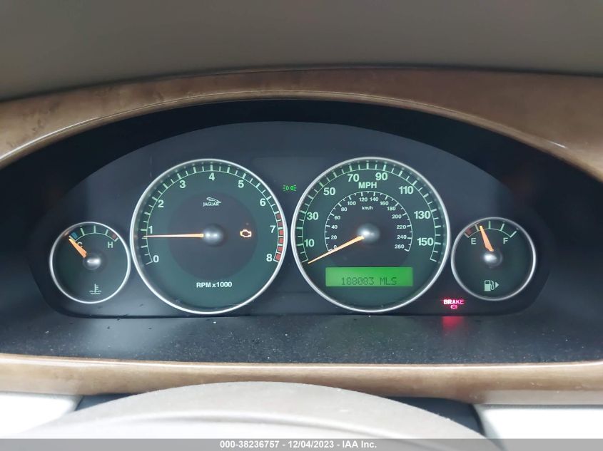 2003 Jaguar X-Type 2.5L Auto/2.5L Manual VIN: SAJEA51D13XD14774 Lot: 38236757