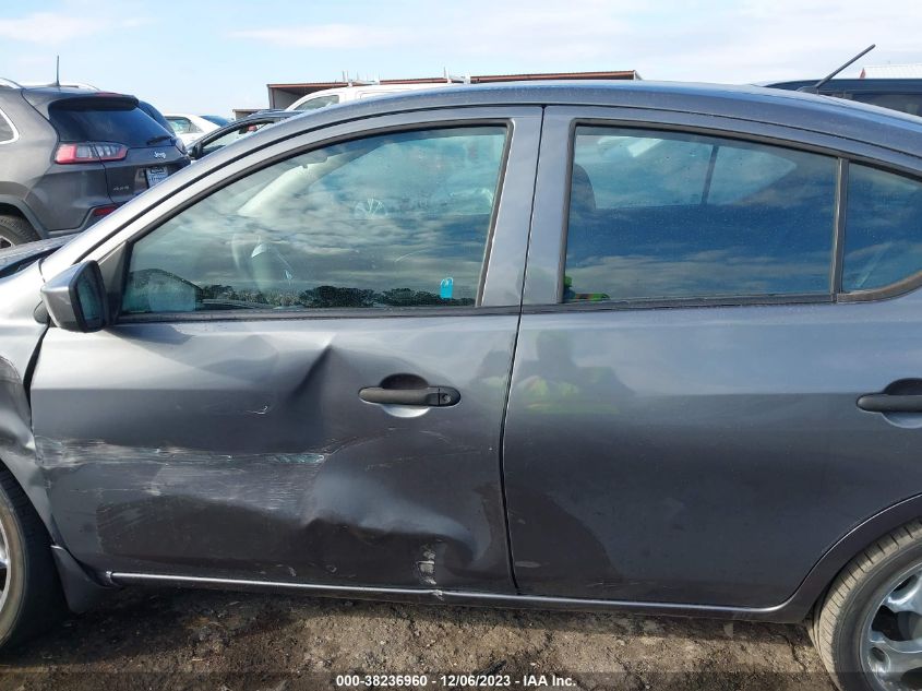 3N1CN7AP5JL888304 2018 Nissan Versa 1.6 S+