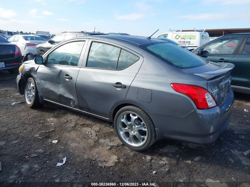 2018 Nissan Versa 1.6 S+ VIN: 3N1CN7AP5JL888304 Lot: 38236960