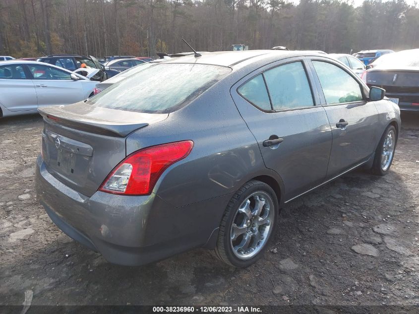 2018 Nissan Versa 1.6 S+ VIN: 3N1CN7AP5JL888304 Lot: 38236960