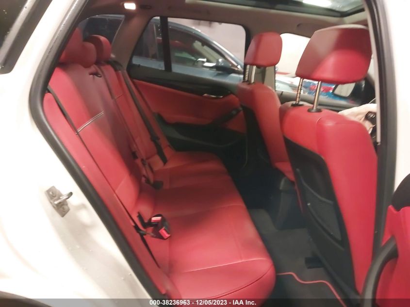 2014 BMW X1 xDrive28I VIN: WBAVL1C55EVY19099 Lot: 38236963