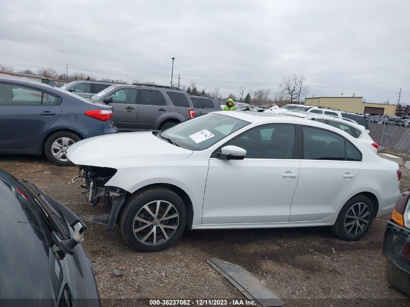 2017 Volkswagen Jetta 1.4T Se VIN: 3VWB67AJXHM318429 Lot: 38237062