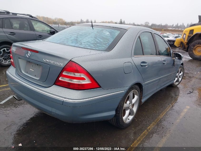 2005 Mercedes-Benz C 230 Kompressor Sport VIN: WDBRF40JX5F609296 Lot: 38237286