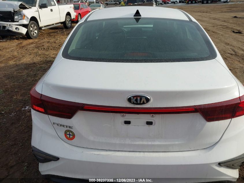 3KPF24AD3KE113609 2019 Kia Forte Lxs