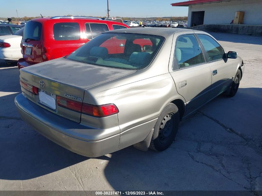 1999 Toyota Camry Le VIN: 4T1BG22K9XU428209 Lot: 38237471