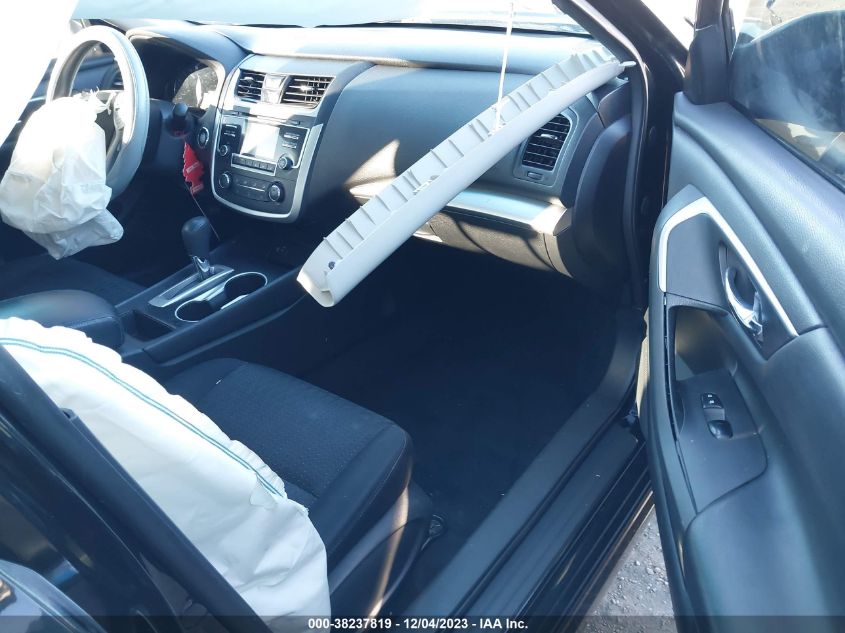 2016 Nissan Altima 2.5 S VIN: 1N4AL3AP0GN331575 Lot: 38237819