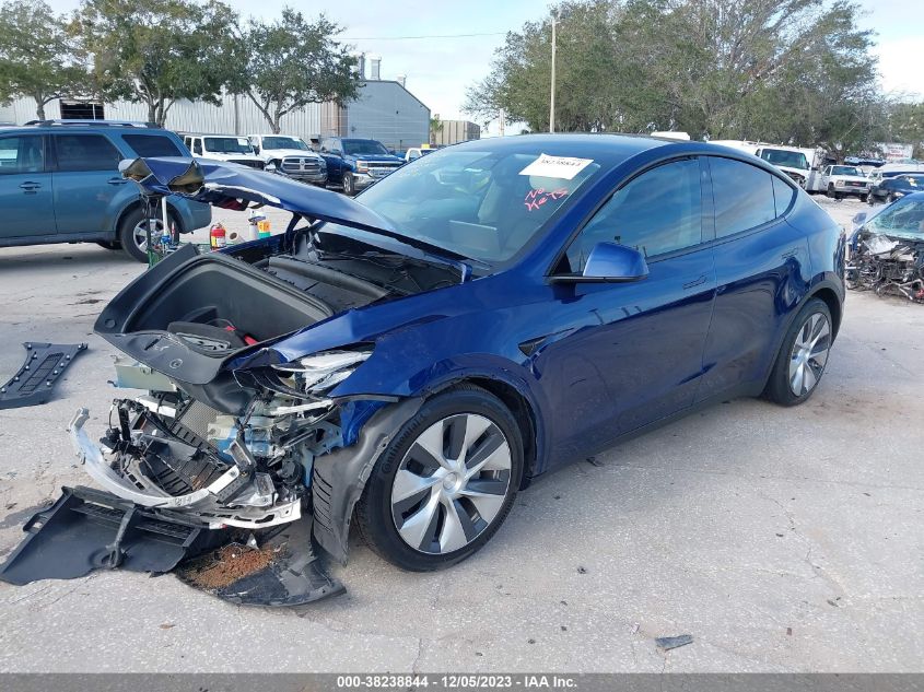 2022 Tesla Model Y Long Range Dual Motor All-Wheel Drive VIN: 7SAYGDEE1NF364739 Lot: 38238844