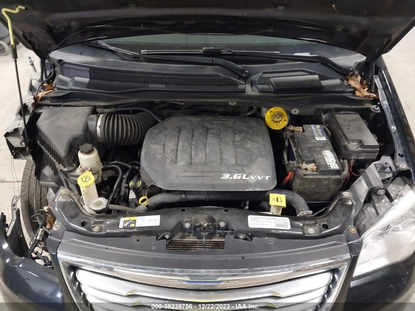 2015 Chrysler Town & Country Touring VIN: 2C4RC1BG6FR563213 Lot: 38239756