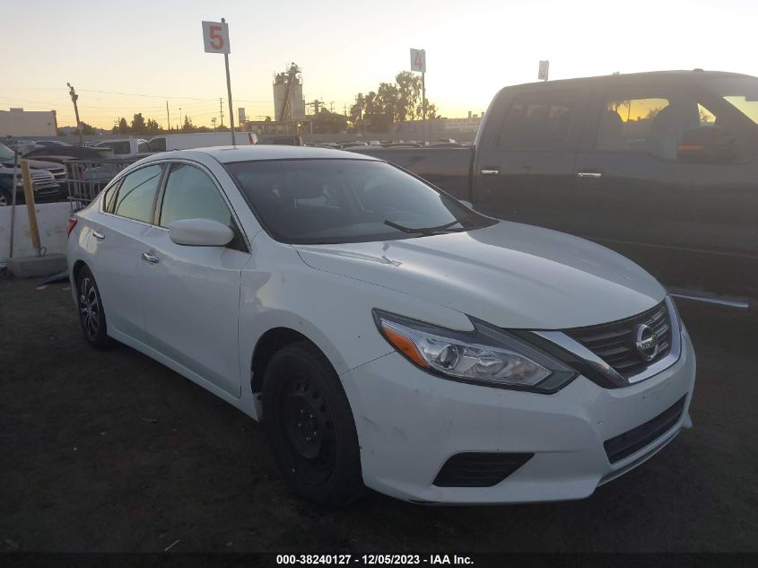 2017 Nissan Altima 2.5 Sr/2.5 Sv/2.5/2.5 S/2.5 Sl VIN: 1N4AL3AP2HN306064 Lot: 38240127