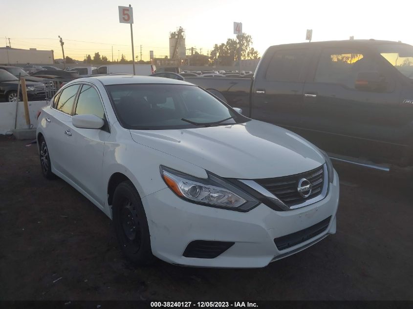 2017 Nissan Altima 2.5 Sr/2.5 Sv/2.5/2.5 S/2.5 Sl VIN: 1N4AL3AP2HN306064 Lot: 38240127