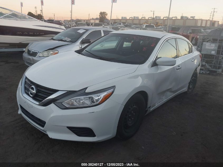 2017 Nissan Altima 2.5 Sr/2.5 Sv/2.5/2.5 S/2.5 Sl VIN: 1N4AL3AP2HN306064 Lot: 38240127