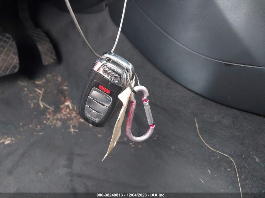 2014 Audi A4 2.0T Premium VIN: WAUAFAFL0EA058232 Lot: 38240813