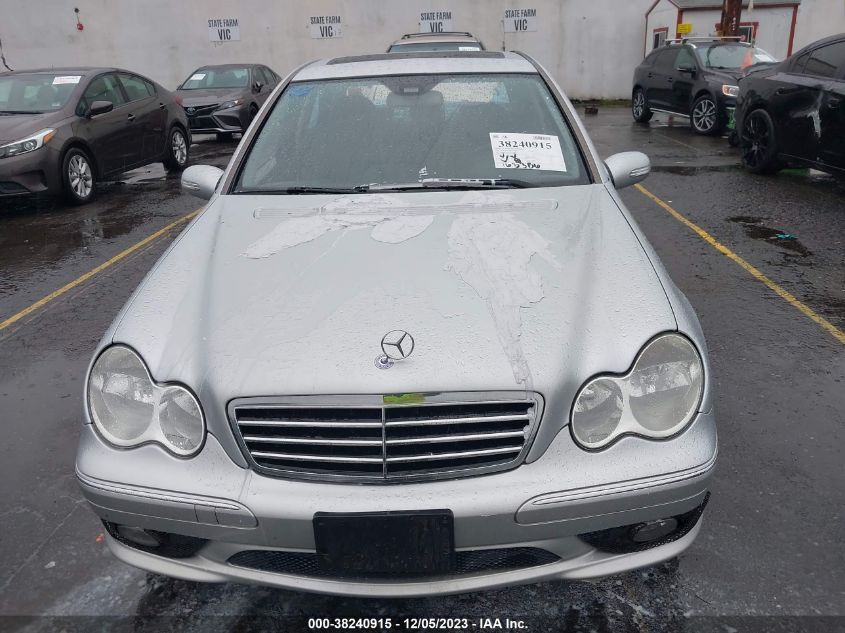 2005 Mercedes-Benz C 230 Kompressor Sport VIN: WDBRF40J45F633061 Lot: 38240915