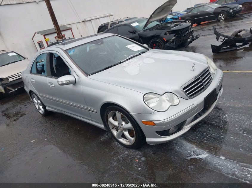 2005 Mercedes-Benz C 230 Kompressor Sport VIN: WDBRF40J45F633061 Lot: 38240915