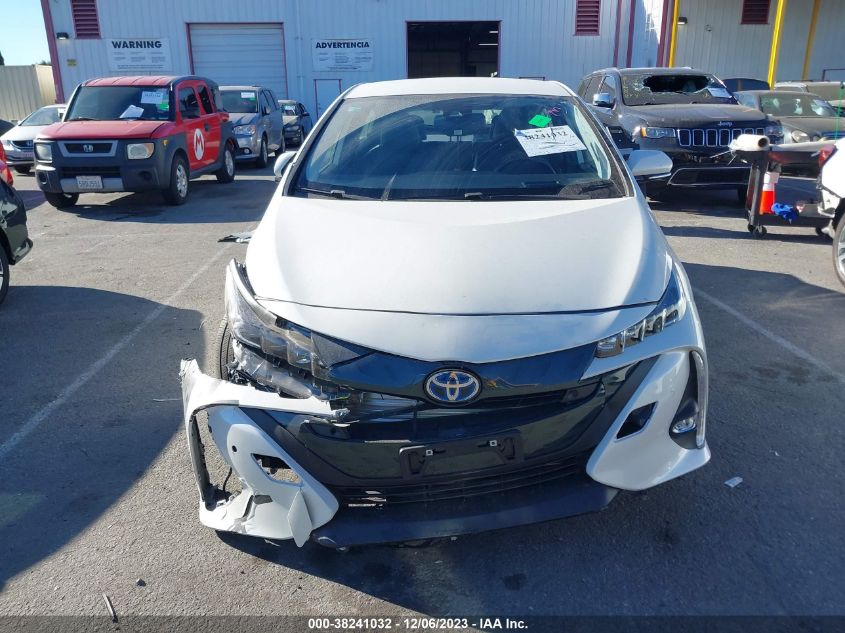 JTDKARFP0L3152619 2020 Toyota Prius Prime Limited