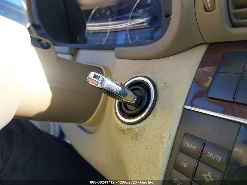 2005 Mercedes-Benz C-Class 3.2L VIN: WDBRF64J65F580594 Lot: 38241712