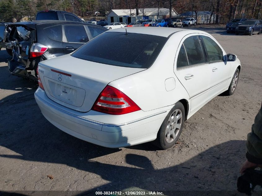 2005 Mercedes-Benz C-Class 3.2L VIN: WDBRF64J65F580594 Lot: 38241712